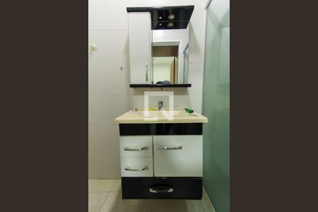 Casa à venda com 110m², 4 quartos e 3 vagasBanheiro da Suíte 2