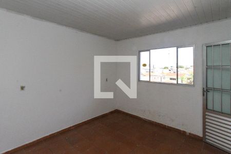 Casa à venda com 300m², 4 quartos e 6 vagasQuarto de Serviço