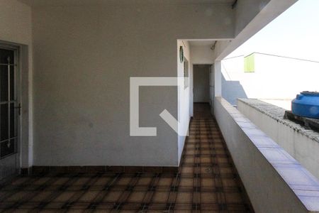 Casa à venda com 300m², 4 quartos e 6 vagasVaranda casa 02