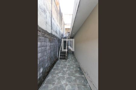 Casa à venda com 300m², 4 quartos e 6 vagasCorredor