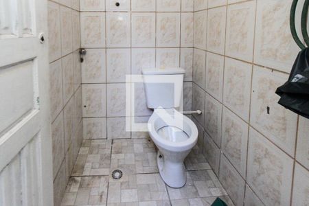 Casa à venda com 300m², 4 quartos e 6 vagasBanheiro de serviço