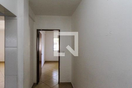 Casa à venda com 300m², 4 quartos e 6 vagasCorredor