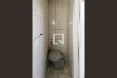 Casa à venda com 300m², 4 quartos e 6 vagasLavabo