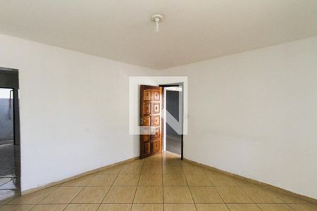 Casa à venda com 300m², 4 quartos e 6 vagasSala