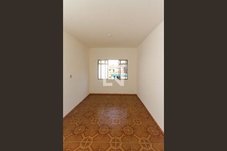 Casa à venda com 300m², 4 quartos e 6 vagasQuarto casa 02