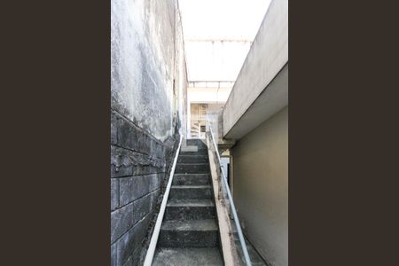 Casa à venda com 300m², 4 quartos e 6 vagasEscada