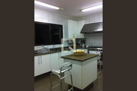 Apartamento à venda com 450m², 4 quartos e 4 vagasFoto 11