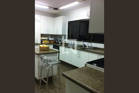 Apartamento à venda com 450m², 4 quartos e 4 vagasFoto 09