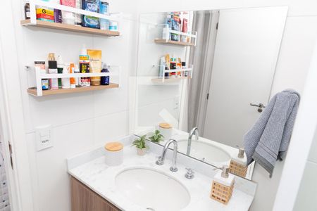 Apartamento à venda com 69m², 2 quartos e 1 vagaBanheiro da Suíte