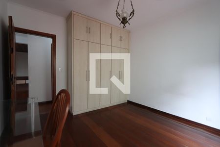 Casa à venda com 300m², 4 quartos e 4 vagasQuarto 2