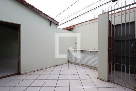 Casa à venda com 300m², 4 quartos e 4 vagasEntrada de serviço
