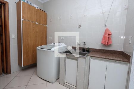 Casa à venda com 300m², 4 quartos e 4 vagasLavanderia