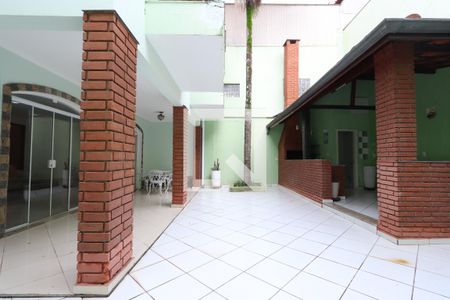 Casa à venda com 300m², 4 quartos e 4 vagasQuintal