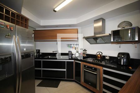 Apartamento para alugar com 125m², 3 quartos e 2 vagasCozinha