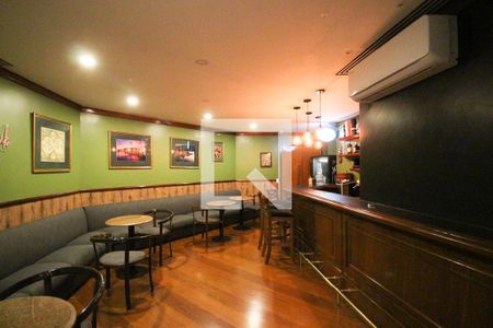 Apartamento para alugar com 125m², 3 quartos e 2 vagasÁrea comum 