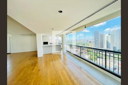 Apartamento à venda com 3 quartos, 215m² em Sumaré, São Paulo