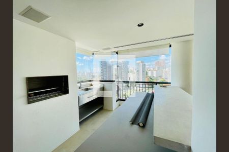 Apartamento à venda com 3 quartos, 215m² em Sumaré, São Paulo