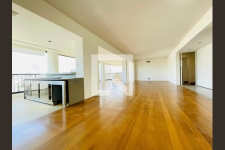 Apartamento à venda com 3 quartos, 215m² em Sumaré, São Paulo