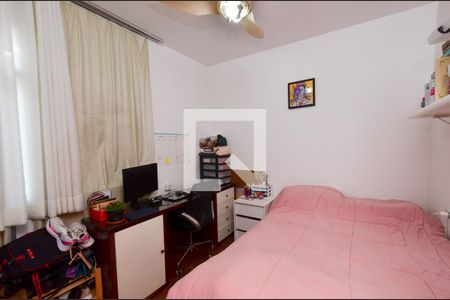 Apartamento à venda com 100m², 3 quartos e 1 vagaQuarto3