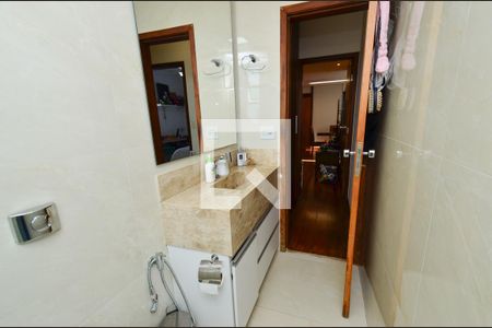 Apartamento à venda com 100m², 3 quartos e 1 vagaBanheiro social