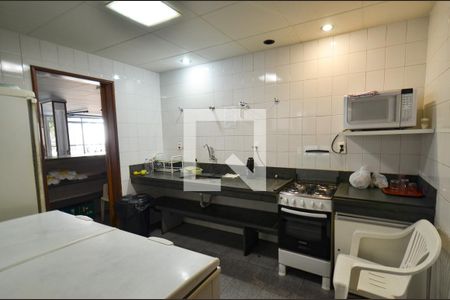 Apartamento à venda com 100m², 3 quartos e 1 vagaSalão de festas