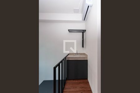 Banheiro Social de kitnet/studio à venda com 1 quarto, 26m² em Perdizes, São Paulo
