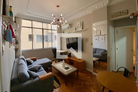 Sala de apartamento para alugar com 2 quartos, 60m² em Botafogo, Rio de Janeiro