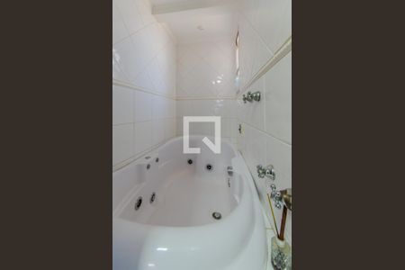 Apartamento à venda com 95m², 2 quartos e 2 vagasBanheiro