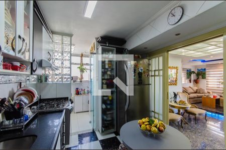 Apartamento à venda com 95m², 2 quartos e 2 vagasCozinha