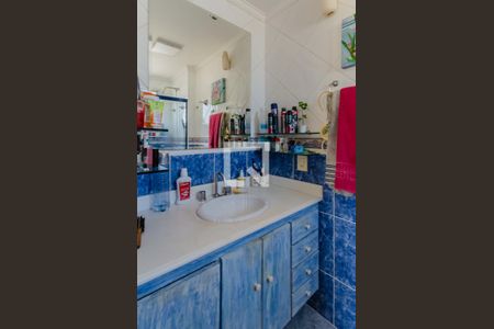 Apartamento à venda com 95m², 2 quartos e 2 vagasBanheiro da Suíte 2