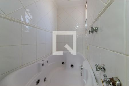 Apartamento à venda com 95m², 2 quartos e 2 vagasBanheiro