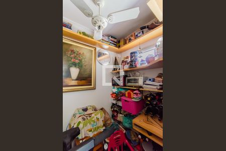 Apartamento à venda com 95m², 2 quartos e 2 vagasQuarto de Serviço