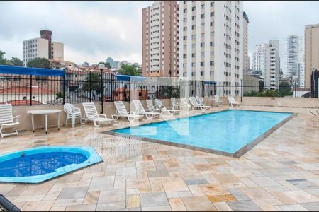 Apartamento à venda com 95m², 2 quartos e 2 vagasÁrea comum - Piscina