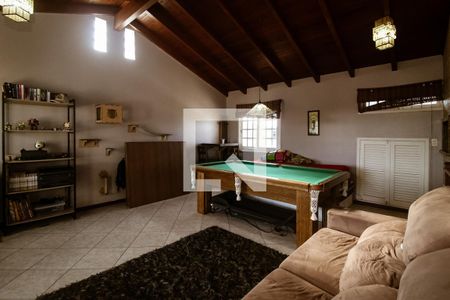 Casa à venda com 189m², 3 quartos e 2 vagas Casa à venda com 189m², 3 quartos e 2 vagasEspaço de jogos