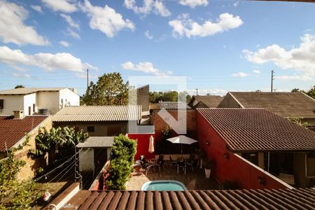 Casa à venda com 189m², 3 quartos e 2 vagas Casa à venda com 189m², 3 quartos e 2 vagasVista