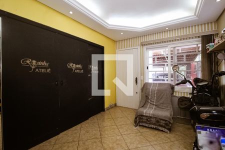 Casa à venda com 189m², 3 quartos e 2 vagas Casa à venda com 189m², 3 quartos e 2 vagasSala