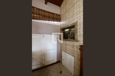 Casa à venda com 189m², 3 quartos e 2 vagas Casa à venda com 189m², 3 quartos e 2 vagasÁrea comum - Churrasqueira