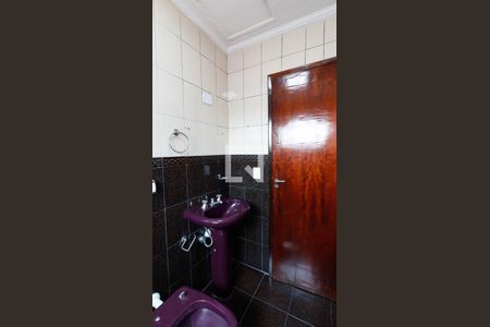 Casa à venda com 264m², 3 quartos e 3 vagasBanheiro