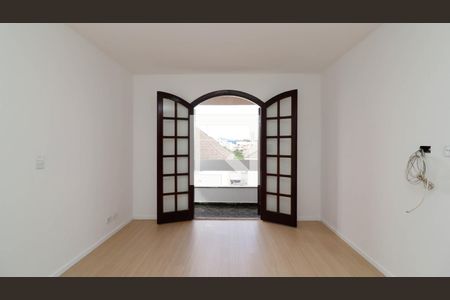 Casa à venda com 264m², 3 quartos e 3 vagasSuíte