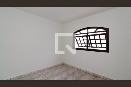 Casa à venda com 264m², 3 quartos e 3 vagasEdicula