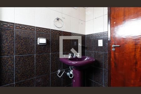 Casa à venda com 264m², 3 quartos e 3 vagasBanheiro