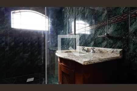 Casa à venda com 264m², 3 quartos e 3 vagasBanheiro da Suíte