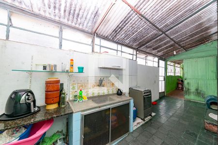 Casa à venda com 180m², 2 quartos e 2 vagasCozinha