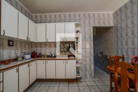 Casa à venda com 150m², 2 quartos e 2 vagas Casa à venda com 150m², 2 quartos e 2 vagasCozinha