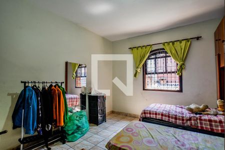 Casa à venda com 150m², 2 quartos e 2 vagas Casa à venda com 150m², 2 quartos e 2 vagasQuarto 2