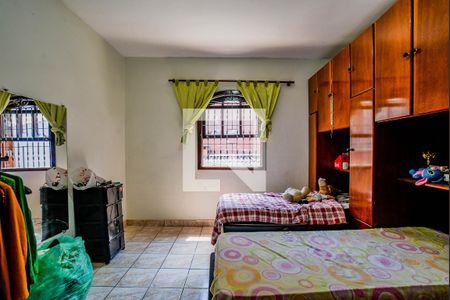 Casa à venda com 150m², 2 quartos e 2 vagas Casa à venda com 150m², 2 quartos e 2 vagasQuarto 2