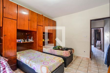 Casa à venda com 150m², 2 quartos e 2 vagas Casa à venda com 150m², 2 quartos e 2 vagasQuarto 2