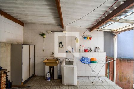 Casa à venda com 150m², 2 quartos e 2 vagas Casa à venda com 150m², 2 quartos e 2 vagasÁrea de Serviço