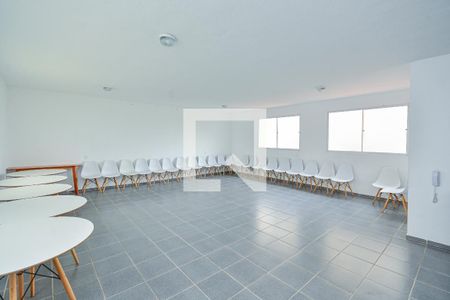 Apartamento à venda com 42m², 2 quartos e sem vaga Apartamento à venda com 42m², 2 quartos e sem vagaÁrea comum - Salão de festas