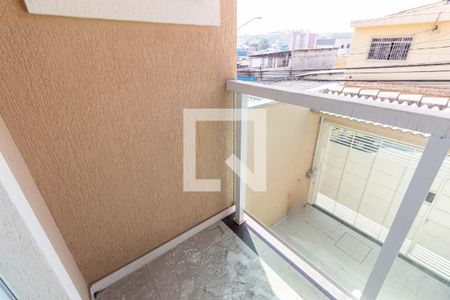 Casa à venda com 114m², 3 quartos e 2 vagasVaranda